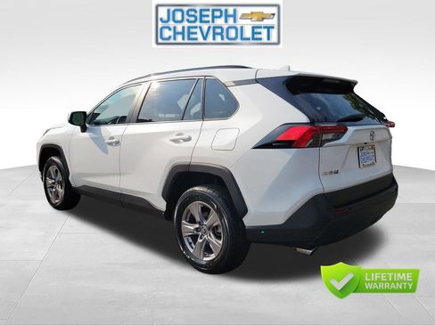 Used 2025 Toyota RAV4 XLE FWD image 3
