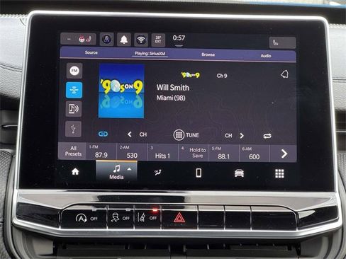 New 2026 Jeep Compass Latitude image 3