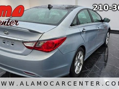 Used 2012 Hyundai Sonata Limited w/ Navigation Pkg FWD image 5