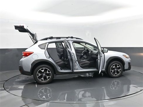Used 2018 Subaru Crosstrek 2.0i Premium w/ Moonroof Package image 29