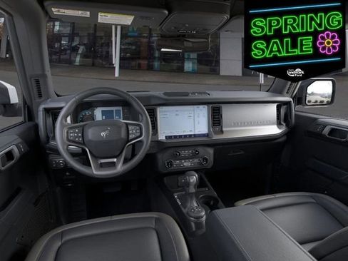 New 2025 Ford Bronco Outer Banks image 10