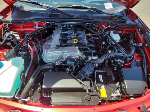 Used 2025 MAZDA MX-5 Miata Grand Touring RWD image 30