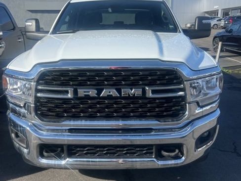 Used 2024 RAM 2500 Big Horn image 2
