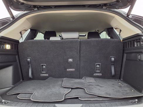 Used 2025 MAZDA CX-90 3.3 Turbo w/ Preferred Package image 23