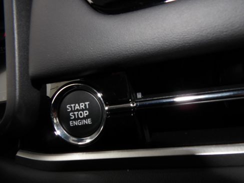 New 2026 Mitsubishi Outlander SE image 23