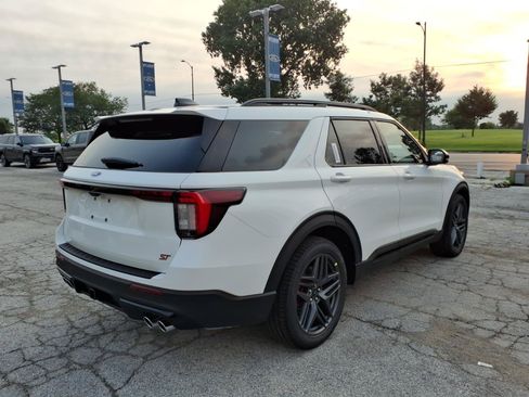 New 2026 Ford Explorer ST w/ Sun And Sound Package AWD/4WD image 3