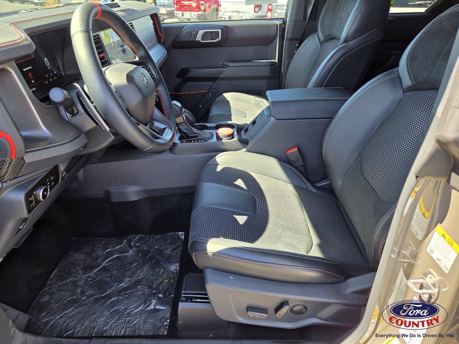 New 2026 Ford Bronco Raptor w/ Interior Carbon Fiber Pack AWD/4WD image 6