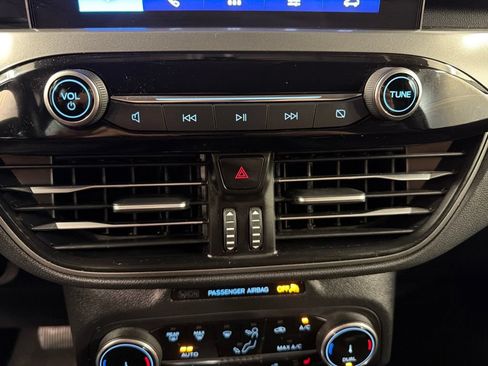 Used 2024 Ford Escape Active AWD/4WD image 13