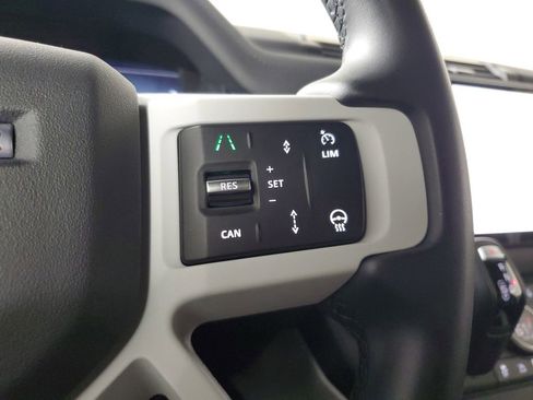 Used 2025 Land Rover Defender 110 S AWD/4WD image 24