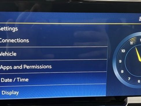 Used 2023 Chevrolet Silverado 1500 ZR2 image 36