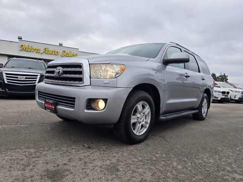 Used 2011 Toyota Sequoia SR5 image 59