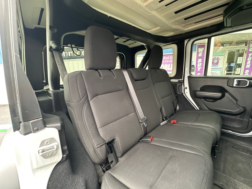 Used 2019 Jeep Wrangler Unlimited Sport S AWD/4WD image 21