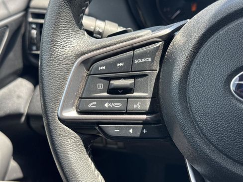 Used 2024 Subaru Outback Premium AWD/4WD image 8