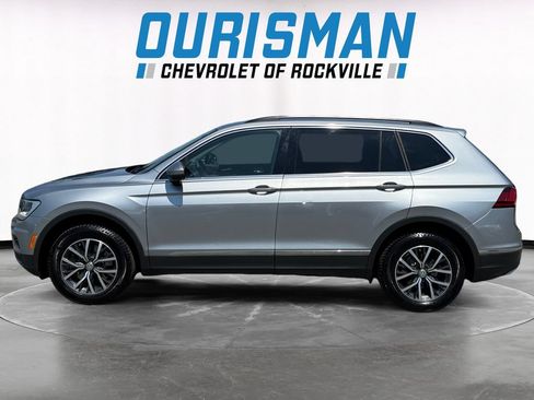 Used 2020 Volkswagen Tiguan SE w/ 3rd Row Seat Package AWD/4WD image 3