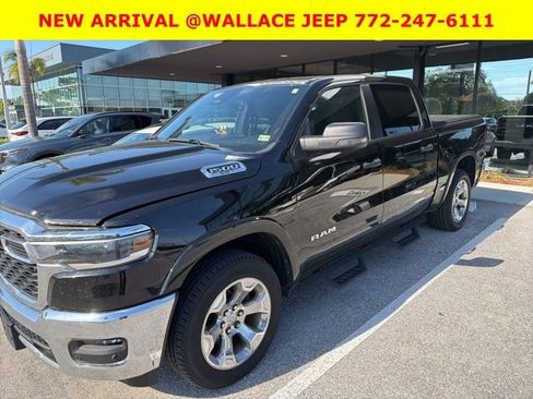 Used 2025 RAM 1500 Big Horn AWD/4WD image 1