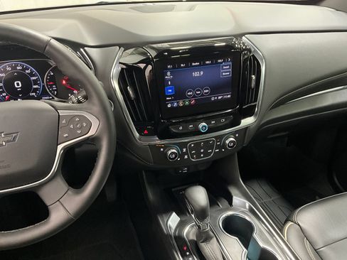 Used 2023 Chevrolet Traverse Premier w/ Redline Edition AWD/4WD image 8