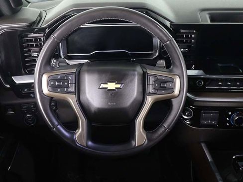 Used 2022 Chevrolet Silverado 1500 High Country w/ Technology Package AWD/4WD image 41