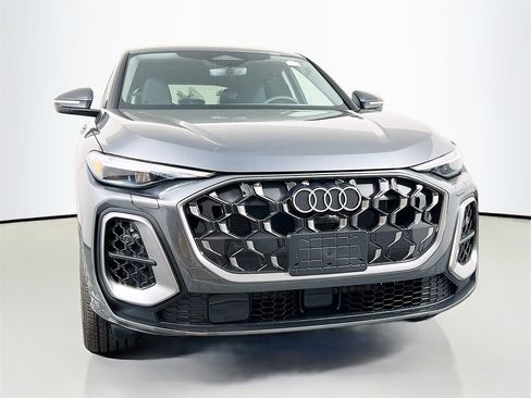 New 2025 Audi Q5 Premium Plus image 2