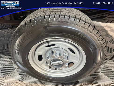 Used 2018 Ford F250 XL w/ Power Equipment Group AWD/4WD image 12