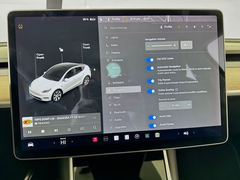 Used 2020 Tesla Model Y Long Range image 49