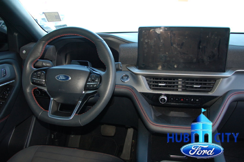 Used 2025 Ford Explorer ST-Line RWD image 19
