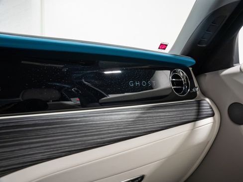 Used 2024 Rolls-Royce Ghost AWD/4WD image 49