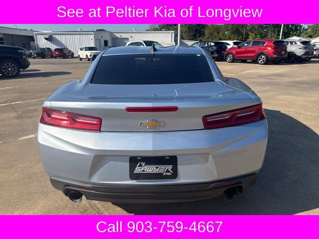 Used 2017 Chevrolet Camaro LT RWD image 4