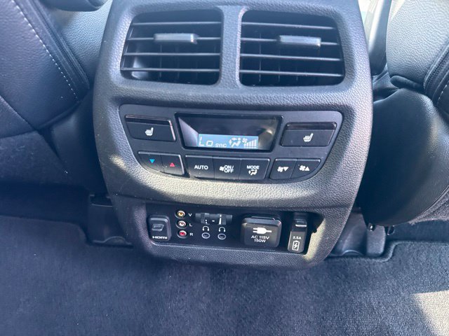 Used 2018 Honda Pilot Elite image 30