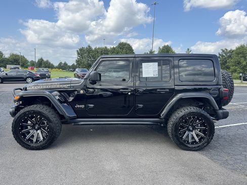 Used 2023 Jeep Wrangler Unlimited Rubicon 392 w/ Xtreme Recon 35" Tire Package AWD/4WD image 9