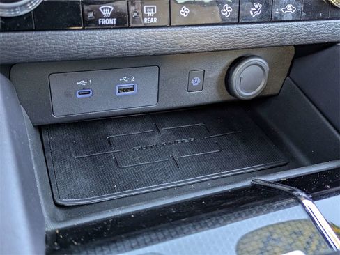 Used 2024 Mitsubishi Outlander FWD image 22