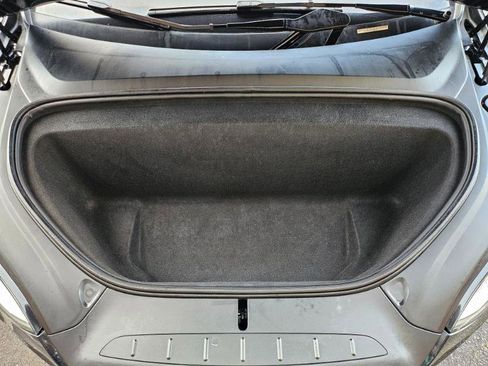 Used 2022 Tesla Model X image 16