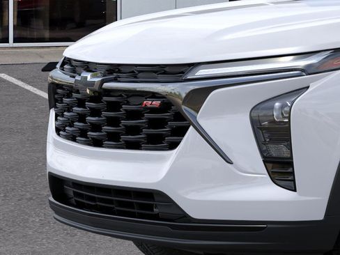 New 2026 Chevrolet Trax RS w/ Sunroof Package image 13