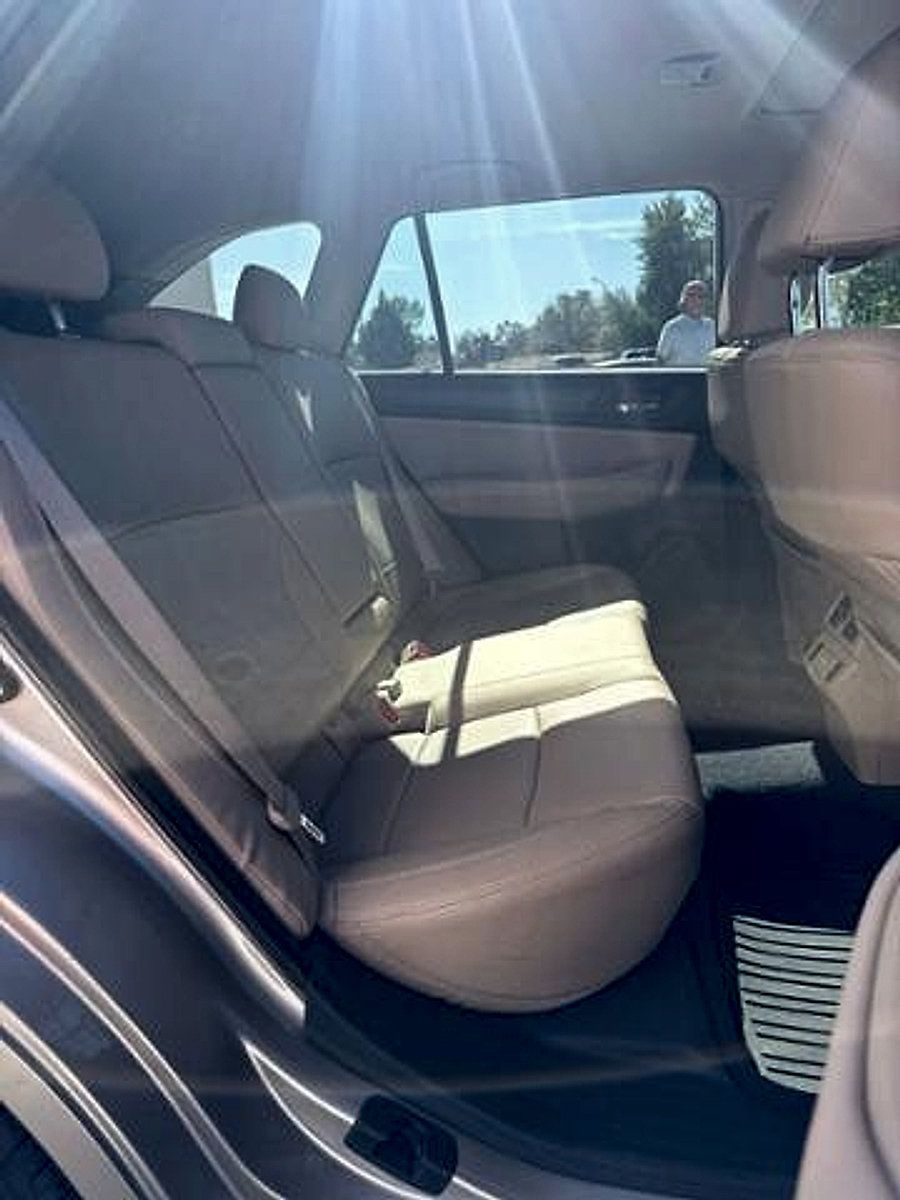 Used 2018 Subaru Outback 3.6R Limited AWD/4WD image 24