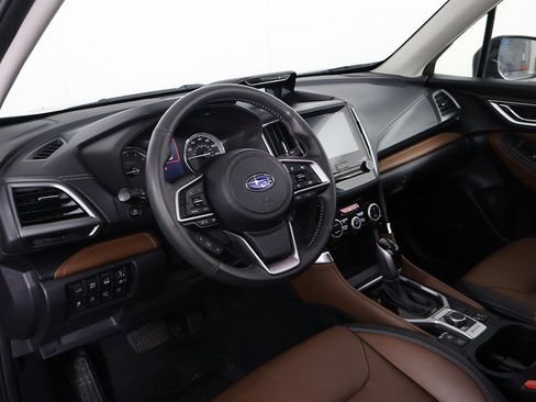 Used 2024 Subaru Forester Touring image 28