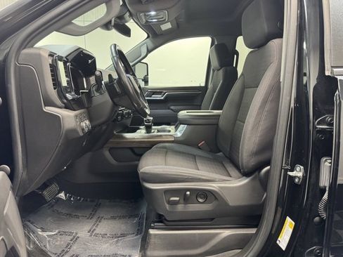 Used 2022 Chevrolet Silverado 1500 RST w/ Max Trailering Package image 12