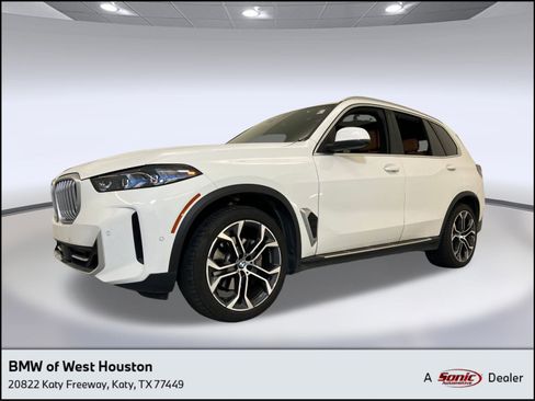 Certified 2024 BMW X5 sDrive40i w/ Premium Package image 1
