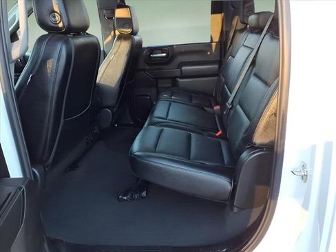 Used 2025 Chevrolet Silverado 2500 Custom w/ Custom Value Package image 16