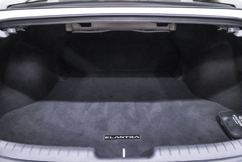 Certified 2026 Hyundai Elantra Sport FWD image 24