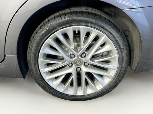 Used 2016 Lexus ES 350 w/ Navigation System Package FWD image 11