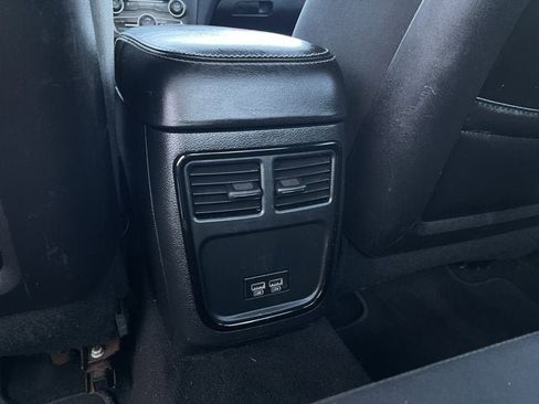 Used 2019 Dodge Charger SXT w/ Blacktop Package image 24