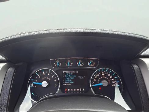Used 2014 Ford F150 Lariat w/ Equipment Group 502A Luxury AWD/4WD image 15