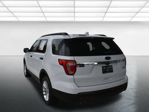 Used 2016 Ford Explorer FWD image 8