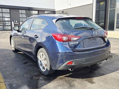 Used 2016 MAZDA MAZDA3 i Sport image 2