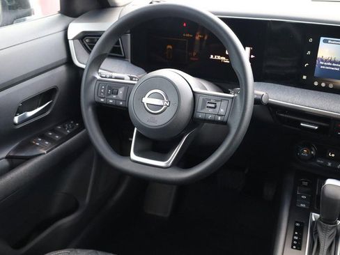 New 2026 Nissan Kicks SV image 22