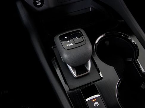 Used 2024 Nissan Rogue SL w/ SL Premium Package image 32