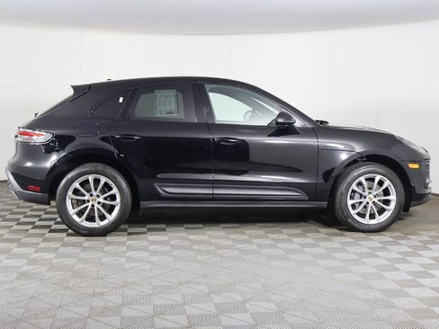 Used 2022 Porsche Macan image 19