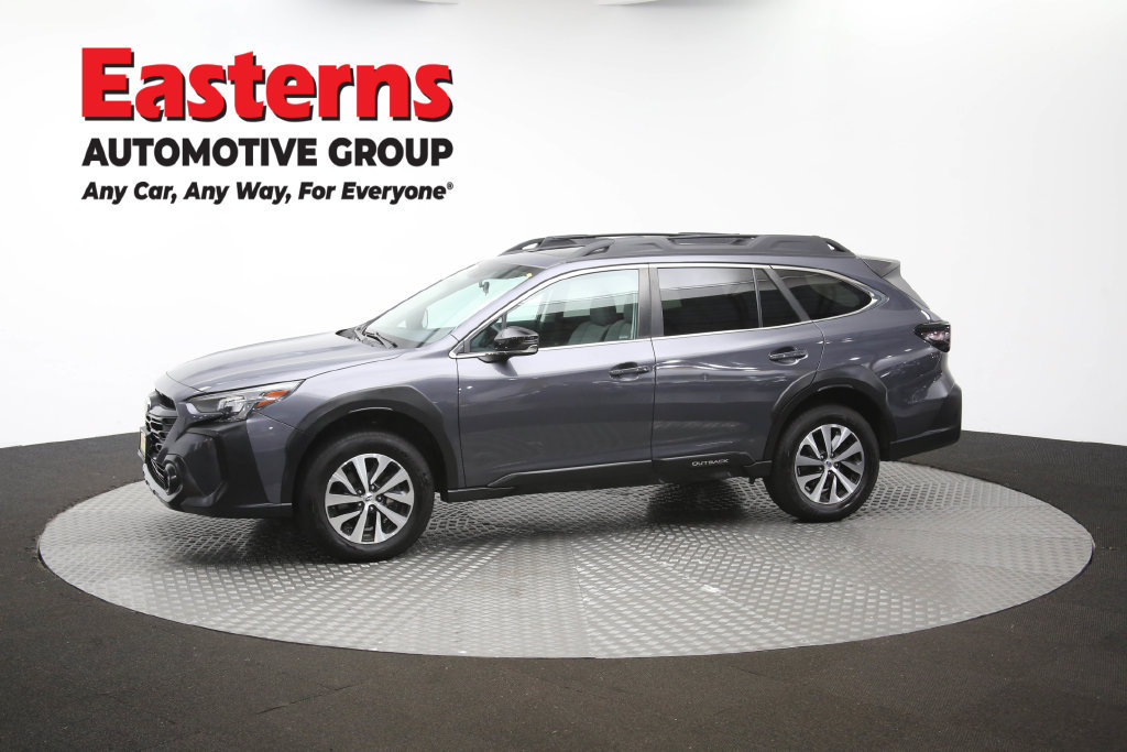 Used 2023 Subaru Outback Premium AWD/4WD image 57