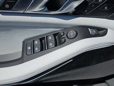 New 2026 BMW X5 sDrive40i w/ Climate Comfort Package image 29