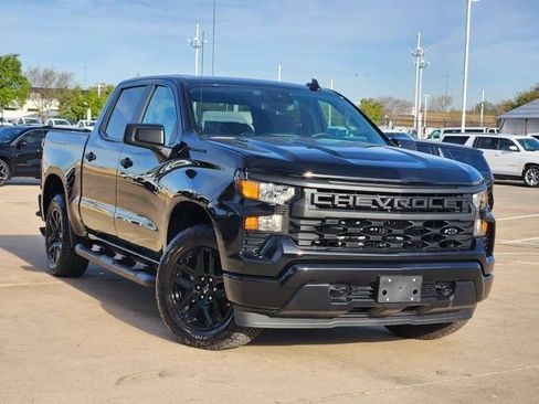 Used 2026 Chevrolet Silverado 1500 Custom w/ Turbomax Blackout Package image 2