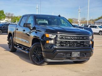 Used 2026 Chevrolet Silverado 1500 Custom w/ Turbomax Blackout Package video 2